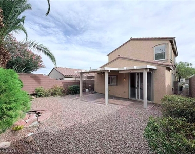 10662 Foggy Glen Avenue - Photo Thumbnail 21