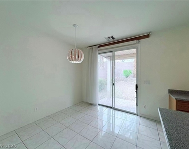 10662 Foggy Glen Avenue - Photo Thumbnail 3