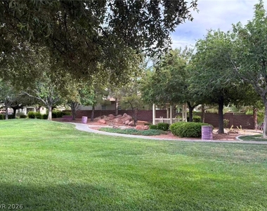 10662 Foggy Glen Avenue - Photo Thumbnail 22
