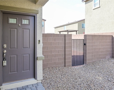 7597 Moore Creek Lane - Photo Thumbnail 3