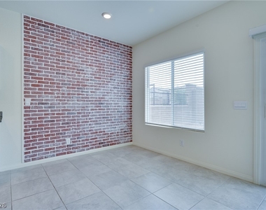 7597 Moore Creek Lane - Photo Thumbnail 10