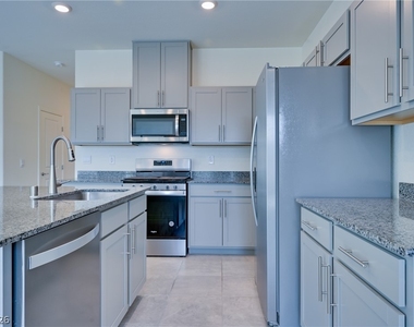7597 Moore Creek Lane - Photo Thumbnail 15