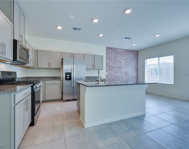 7597 Moore Creek Lane - Photo Thumbnail 26