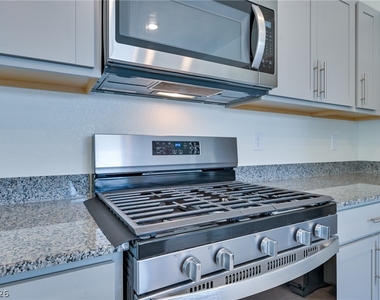 7597 Moore Creek Lane - Photo Thumbnail 22
