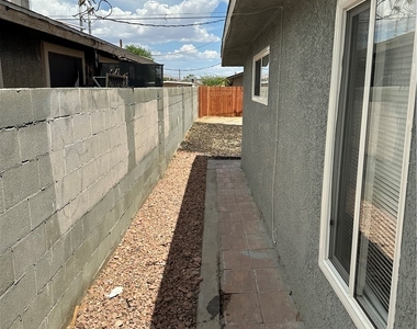 2520 Salt Lake Street - Photo Thumbnail 1