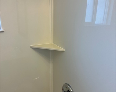 2520 Salt Lake Street - Photo Thumbnail 8