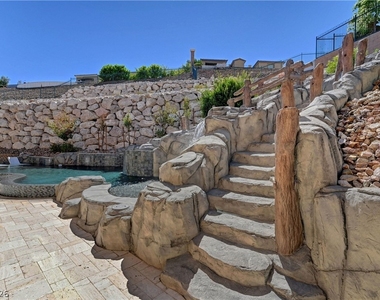 89 Olympia Chase Drive - Photo Thumbnail 52