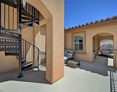 89 Olympia Chase Drive - Photo Thumbnail 63