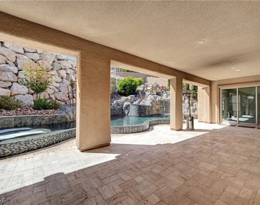 89 Olympia Chase Drive - Photo Thumbnail 47