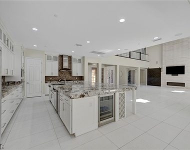 89 Olympia Chase Drive - Photo Thumbnail 11
