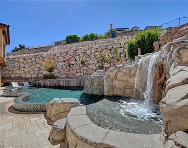 89 Olympia Chase Drive - Photo Thumbnail 51