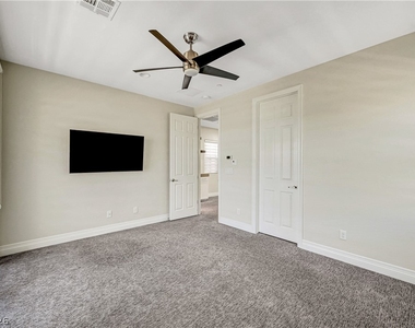 89 Olympia Chase Drive - Photo Thumbnail 37