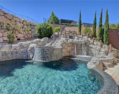 89 Olympia Chase Drive - Photo Thumbnail 50