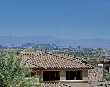 89 Olympia Chase Drive - Photo Thumbnail 65