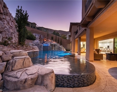 89 Olympia Chase Drive - Photo Thumbnail 88