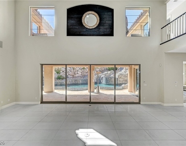 89 Olympia Chase Drive - Photo Thumbnail 46