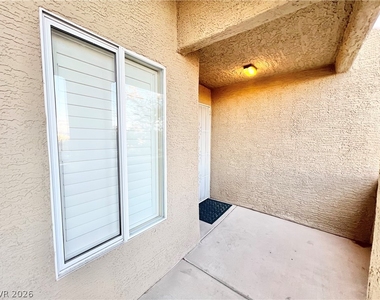 8070 W Russell Road - Photo Thumbnail 11
