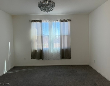 411 Hellebores Avenue - Photo Thumbnail 16
