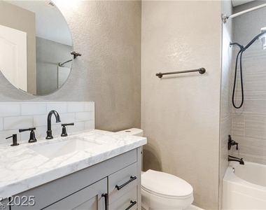 2629 S Durango Drive - Photo Thumbnail 18