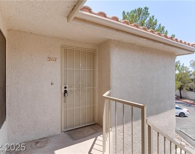 2629 S Durango Drive - Photo Thumbnail 3