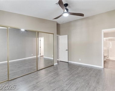 2629 S Durango Drive - Photo Thumbnail 15