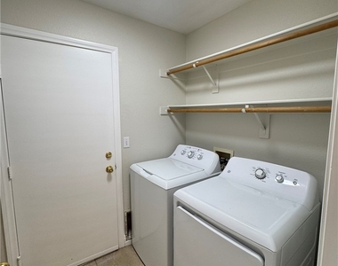 6297 Belgium Drive - Photo Thumbnail 21