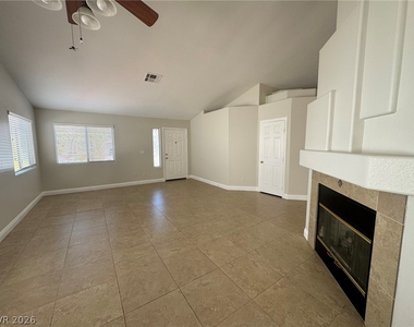 6297 Belgium Drive - Photo Thumbnail 5