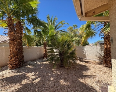 6297 Belgium Drive - Photo Thumbnail 40