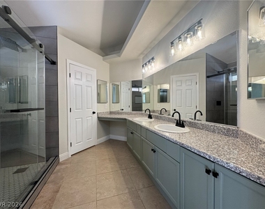 6297 Belgium Drive - Photo Thumbnail 13