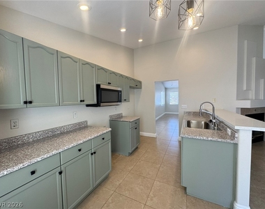 6297 Belgium Drive - Photo Thumbnail 6