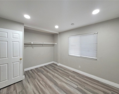 6767 Garden Grove Avenue - Photo Thumbnail 18