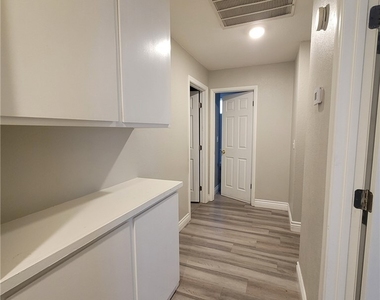 6767 Garden Grove Avenue - Photo Thumbnail 21
