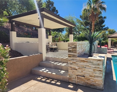 231 Horizon Ridge Parkway - Photo Thumbnail 8
