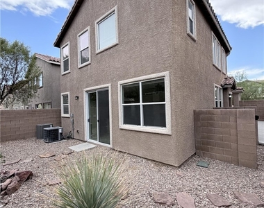 9118 Wine Cellar Avenue - Photo Thumbnail 38