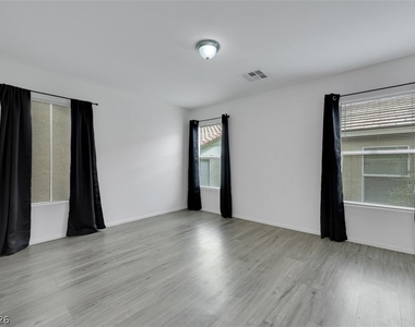 7222 Liberty Pride Street - Photo Thumbnail 22