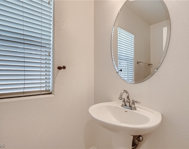 97 Daisy Springs Court - Photo Thumbnail 9