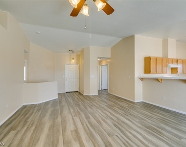 3001 Johannan Lane - Photo Thumbnail 9