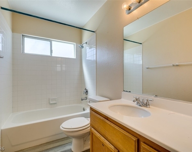 3001 Johannan Lane - Photo Thumbnail 22