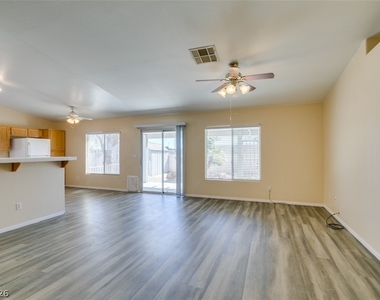 3001 Johannan Lane - Photo Thumbnail 3