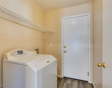 3001 Johannan Lane - Photo Thumbnail 27