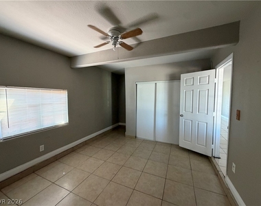 4913 Danbrook Court - Photo Thumbnail 37