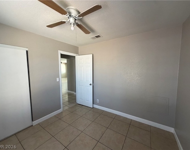 4913 Danbrook Court - Photo Thumbnail 33
