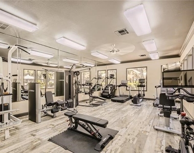 555 E Silverado Ranch Boulevard - Photo Thumbnail 3