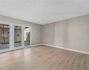 4630 Bountiful Way - Photo Thumbnail 4