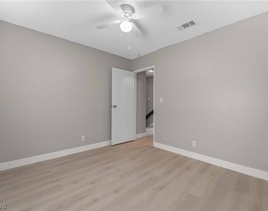 4630 Bountiful Way - Photo Thumbnail 24
