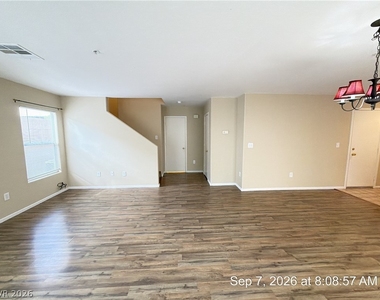7337 Ribbon Ridge Avenue - Photo Thumbnail 7