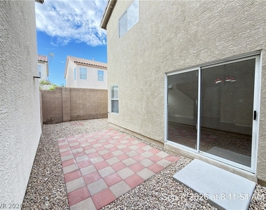 7337 Ribbon Ridge Avenue - Photo Thumbnail 19