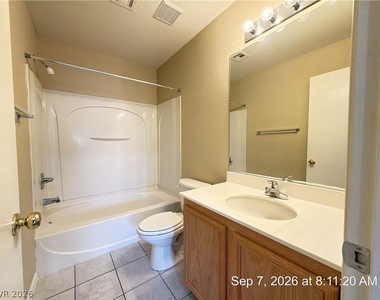 7337 Ribbon Ridge Avenue - Photo Thumbnail 17