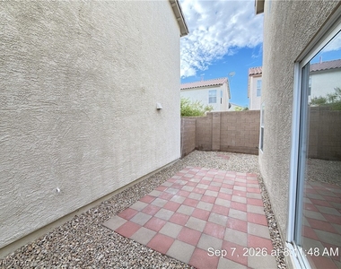 7337 Ribbon Ridge Avenue - Photo Thumbnail 18