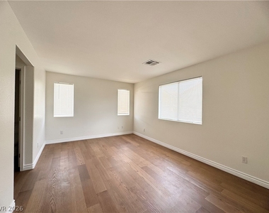 1951 Sundown Canyon Drive - Photo Thumbnail 24